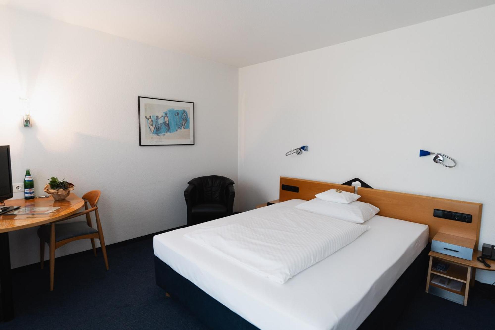 Hotel Am Weiher Еркеленц Екстериор снимка